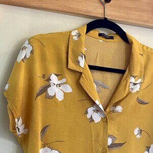Yellow Floral Dynamite Blouse